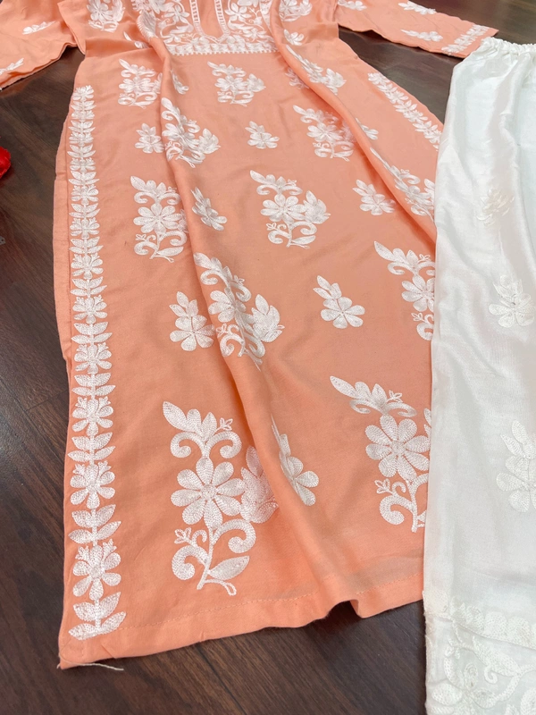 FWSNX TRENDING CHIKANKARI RAYON COTTON KURTI PLAZZO SET - XL-42, Vivid Tangerine
