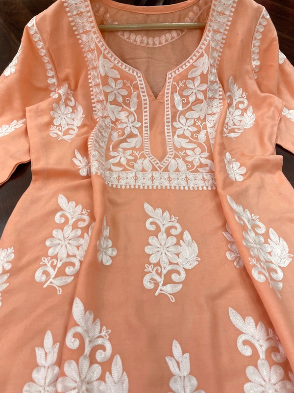 FWSNX TRENDING CHIKANKARI RAYON COTTON KURTI PLAZZO SET - XL-42, Vivid Tangerine