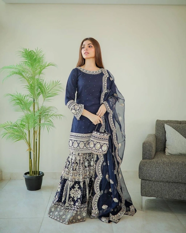 FWVF QUALITY GEORGETTE TOP WITH BEAUTIFUL FULLY EMBROIDERED GEORGETTE PLAZZO - XXL-44, Navy Blue