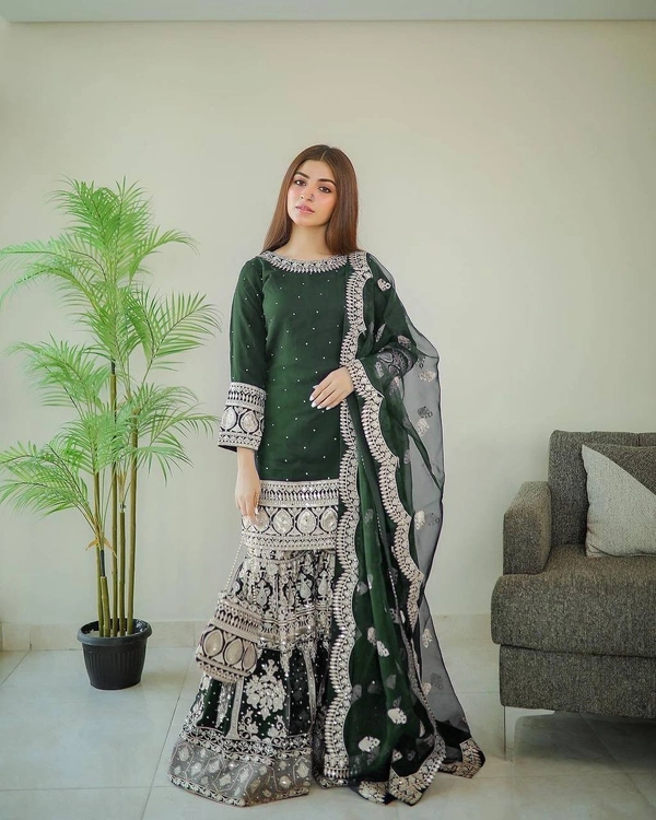 FWVF QUALITY GEORGETTE TOP WITH BEAUTIFUL FULLY EMBROIDERED GEORGETTE PLAZZO - XXL-44, Deep Green