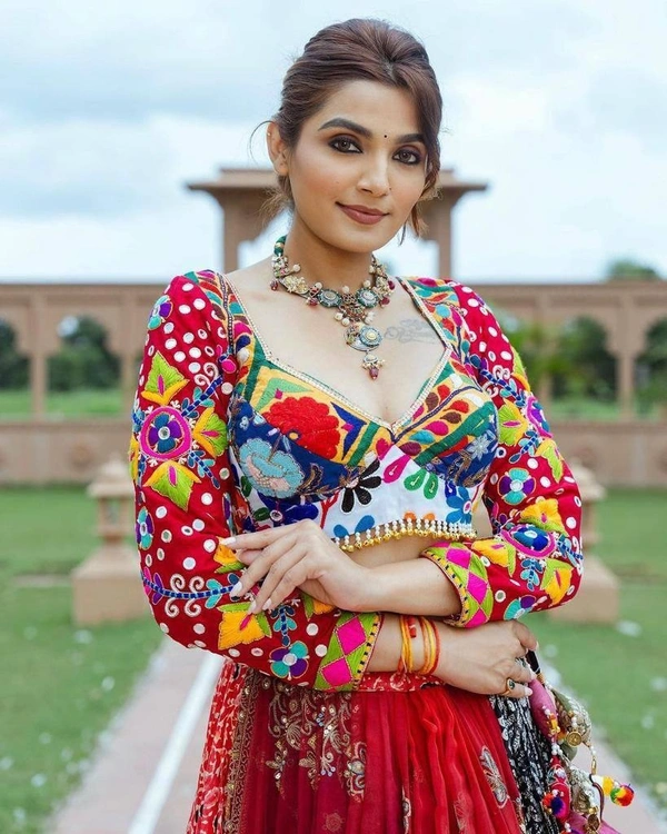 FWVF MULTI COLOR PRINTED LEHENGA WITH CHOLI IN HEAVY MUSLIN - Multi Colour