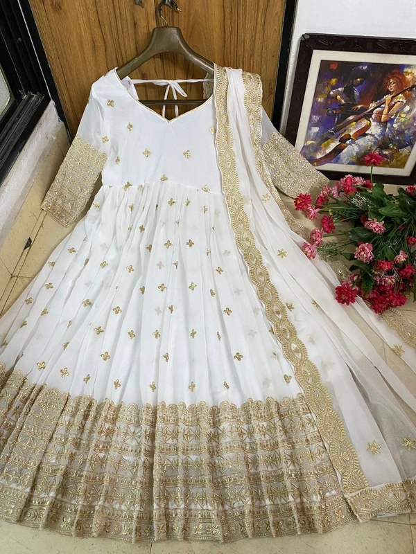 FWVF DESIGNER  EMBROIDERED ANARKALI GOWN WITH DUPATTA - XXL-44, White