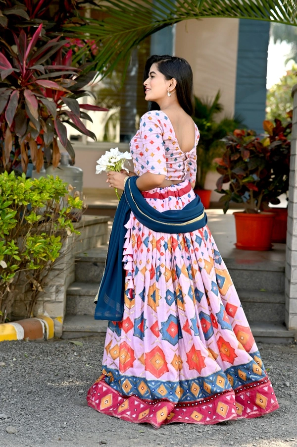 FWKA PREMIUM DESIGNER CHINNON PRINTED WITH SEQUINS POSITION WORK LEHENGA - XL-42, Pink