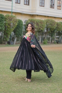 FWKA PREMIUM READYMADE ALIA CUT KURTI WITH PANT & DUPATTA SET - M-38, Black