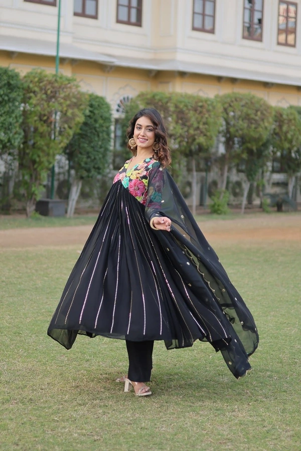 FWKA PREMIUM READYMADE ALIA CUT KURTI WITH PANT & DUPATTA SET - M-38, Black
