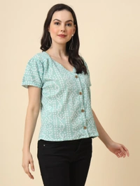 FWVL FANCY PRINTED CREP  SHORT TOP - M-38, Cyan