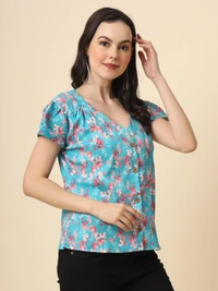 FWVL FANCY PRINTED CREP  SHORT TOP - M-38, Fountain Blue