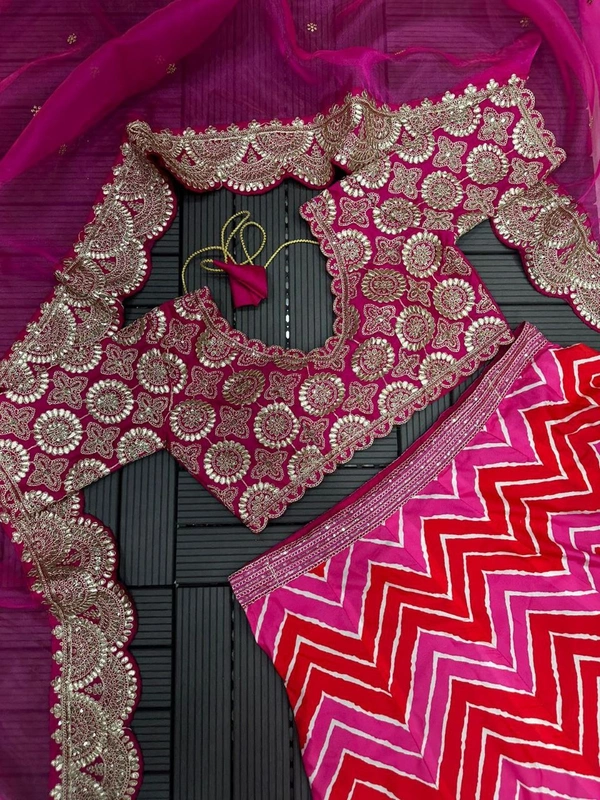 FWHB PRINTED LEHENGA WITH HEAVY EMBROIDERED BLOUSE AND ORGANZA DUPATTA - XL, PINK