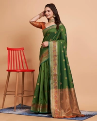 FWVLS BANARASI JAQUARD SILK SAREE WITH RICH RICH CONTRAST PALLU - Green