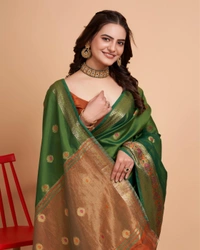 FWVLS BANARASI JAQUARD SILK SAREE WITH RICH RICH CONTRAST PALLU - Green
