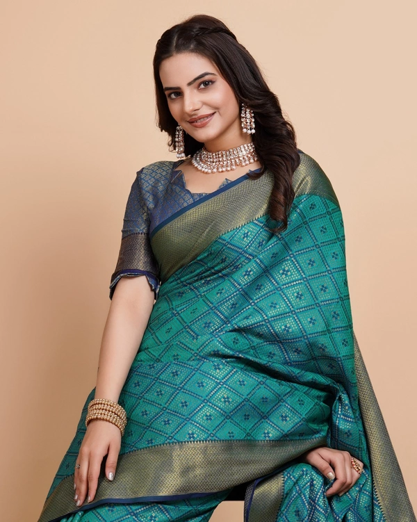 FWVLS RICH CONTRAST BANARASI JAQUARD SILK SAREE - Aqua Blue (Check Sequins)