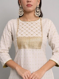 FWVT BEAUTIFEL NECK EMBROIDERED KURTI SET WITH DUPATTA - M-38, White