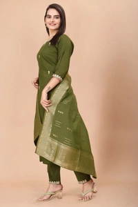 GC STRAIGHT EMBROIDERED VISKOS KURTI SET - M-38, GREEN