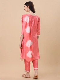 FWVT TRENDIND SOUTH SILK EMBROIDERED KURTI SET - M-38, Gajari