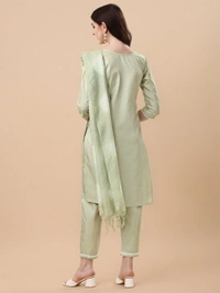 FWVT TRENDIND SOUTH SILK EMBROIDERED KURTI SET - M-38, Pista