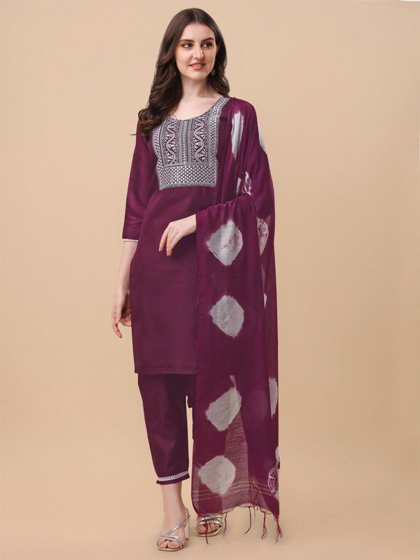 FWVT TRENDIND SOUTH SILK EMBROIDERED KURTI SET - XL-42, Wine