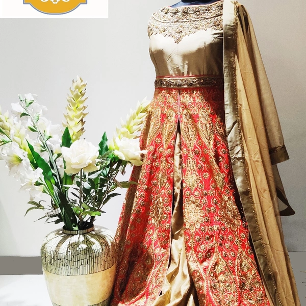Lehnga With Dupatta - Red and Golden , M (40) 