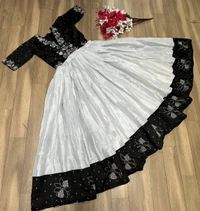Tissue Silk Gown - M