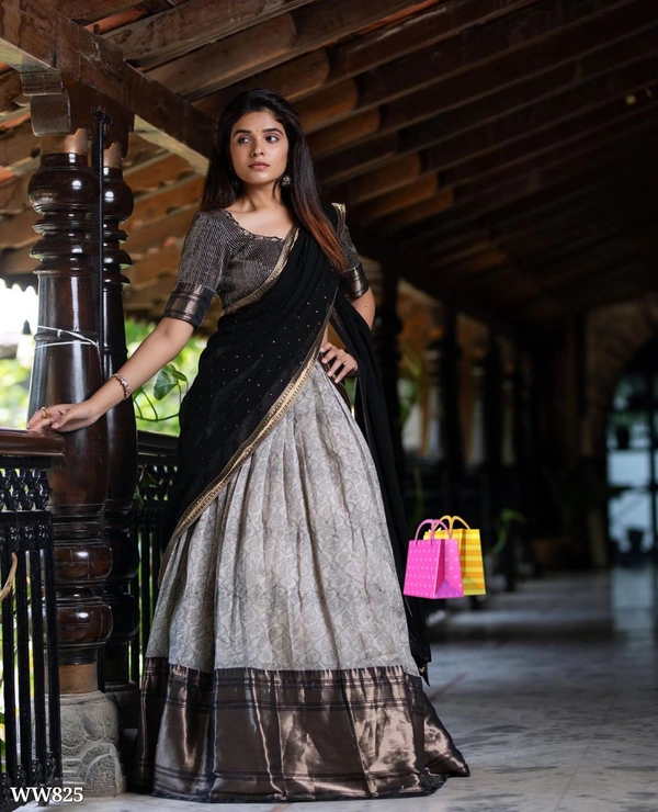 Beautiful Lehenga Choli - L