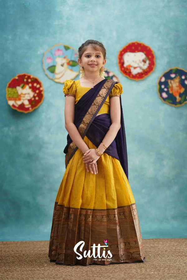 South Indian Half Saree For Kids - 3-4 Years