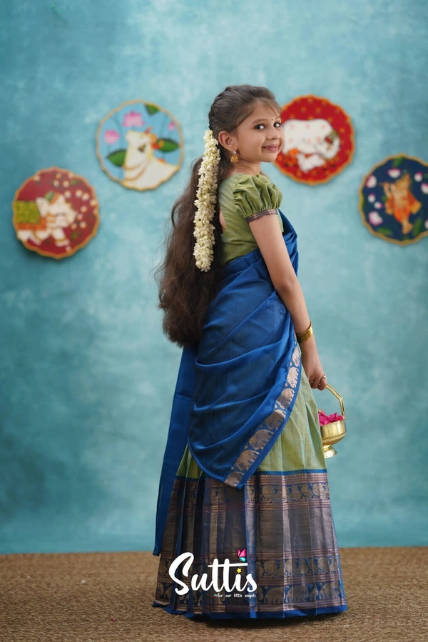 South Indian Half Saree For Kids - 7-8 Years