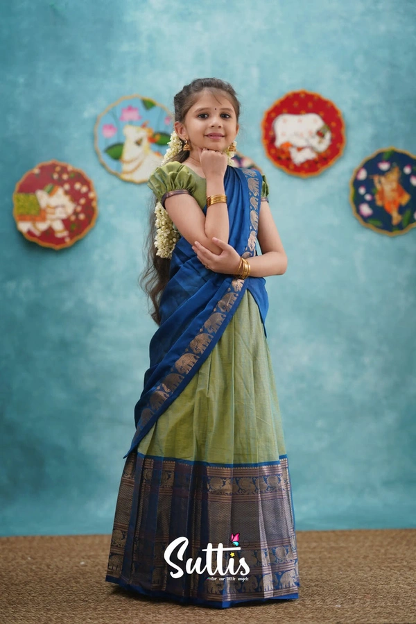 South Indian Half Saree For Kids - 7-8 Years