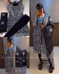 Trendy Kurti Dupatta & Pant Set - XL, Navy Blue