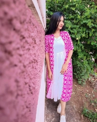 Attractive Georgette Gowns for Women With Koti - S, Pink