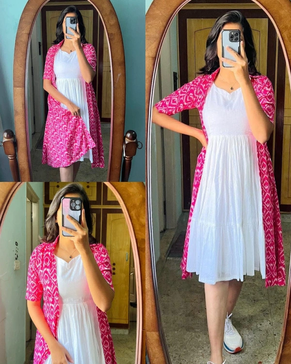 Attractive Georgette Gowns for Women With Koti - M, Pink