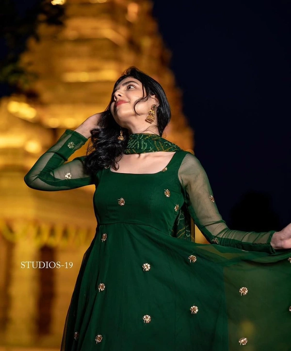 GREEN BANDHANI EMBROIDERY - XL