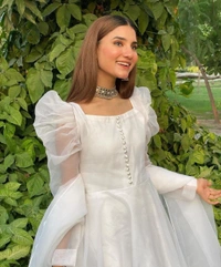 White Elegance - XL