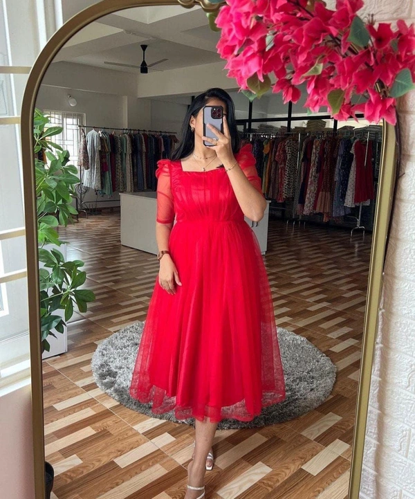 RED GOWN - 2XL