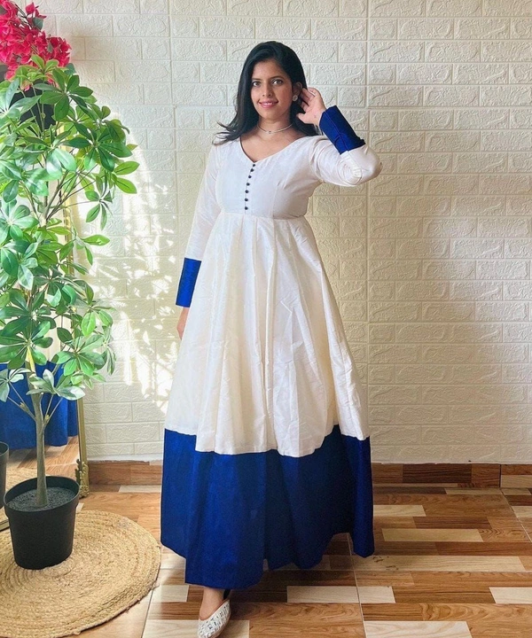 SUPER QUALITY WHITE GOWN DUPATTA - M