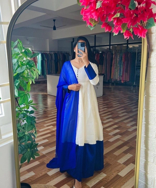 SUPER QUALITY WHITE GOWN DUPATTA - 2XL