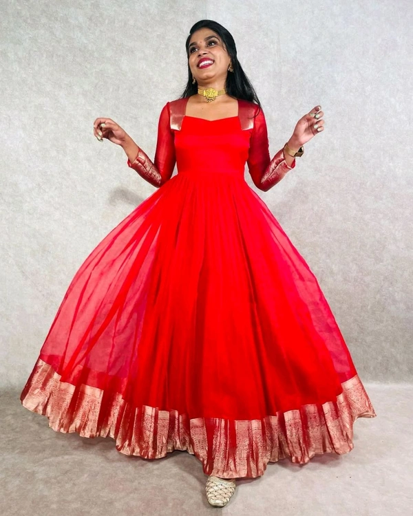 Attractive Chiffon Pattu With Dyeing Work Gown for Women - Red, 2XL