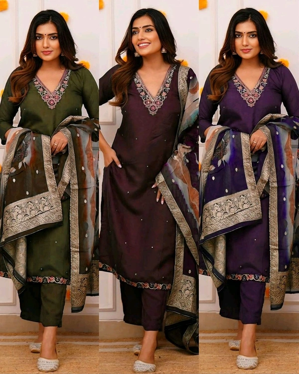 Embroidered Regular Kurta With Trousers & Jacquard Organza Printed Dupatta set - Brown, S