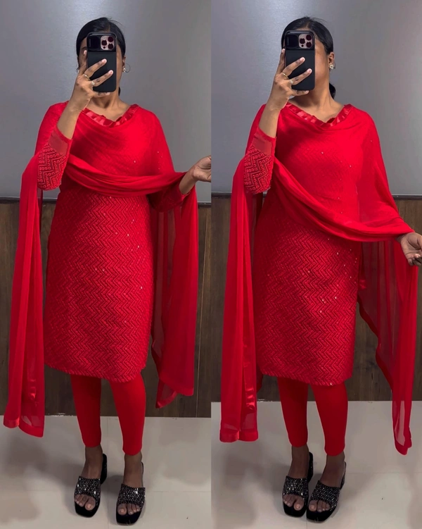 Red Beauty Kurta Set - S