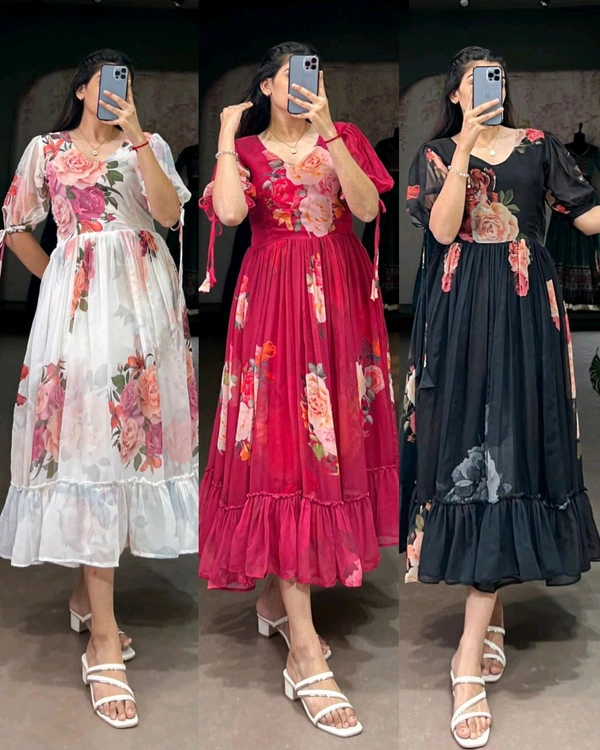 BEAUTIFUL FLORAL MAXI 🌺 🌺  - Blue, S