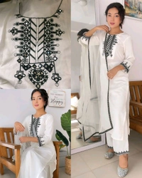 Trendy White Couple Dress🤍 - ORDER SEPARATE - White & Black Women Dress, S