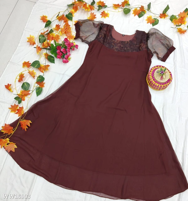 Summer Vibe Maxi A Beautiful Printed Dress - Maroon, S