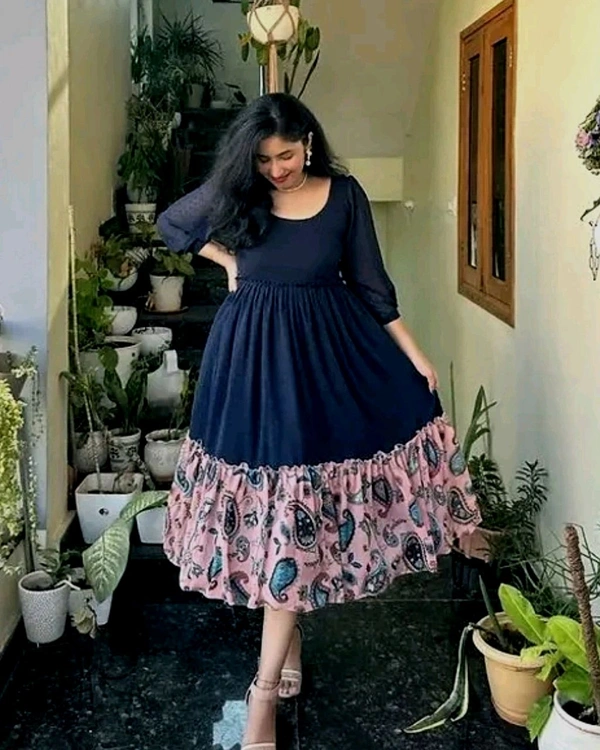 TRENDING SUMMER COLLECTION FROCK STYLE - Black, L