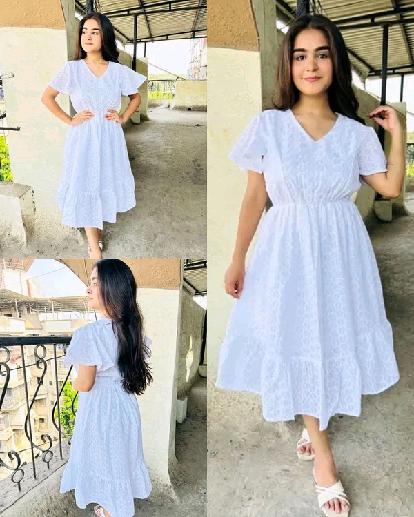 Women Cotton Cambric Printed V-Neck Dress (White) - L