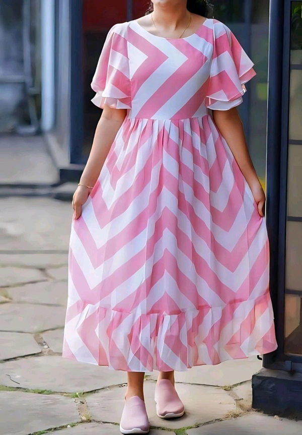 Stylish Classic Elegant Gown - S, Pink
