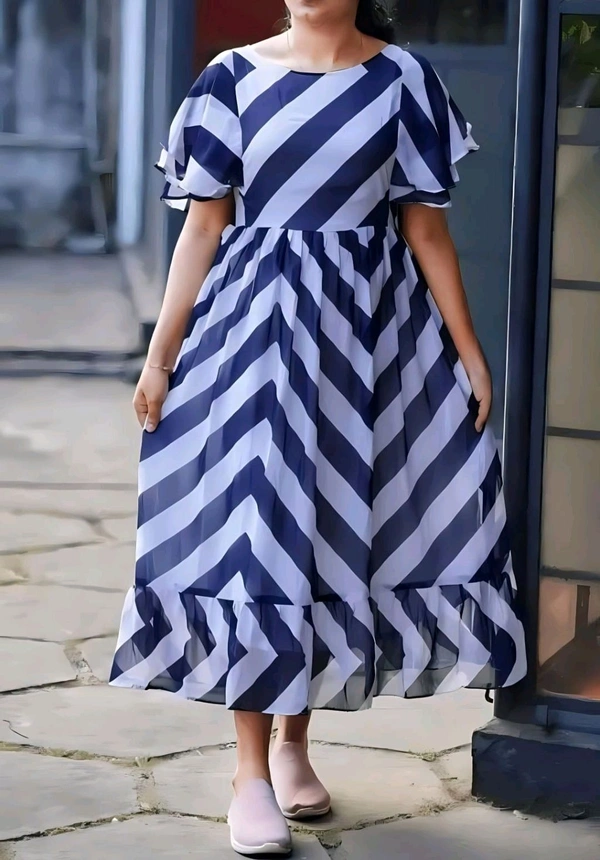 Stylish Classic Elegant Gown - L, Pink