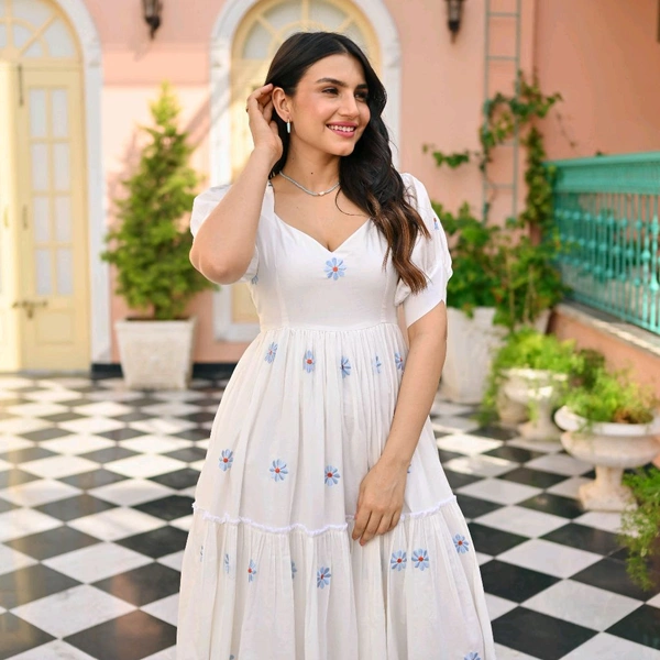 White Gown - XL