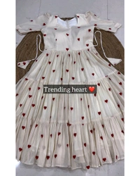 Trending Heart Midi ❤️🖤 - White & Red, S