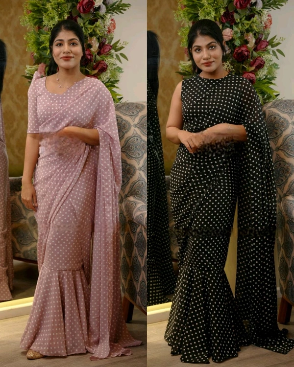 30 Secounds Gown Saree - Peach, M