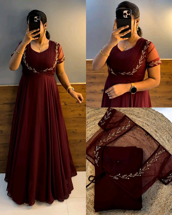 Wear in 2ways ❤️ Gown + Removable coat - M