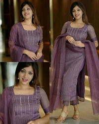 Pretty Women Kurta Sets - Light Wisteria, M