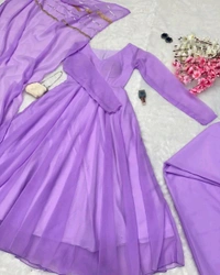 Elegance with Modern Exclusive Anarkali Design 🌸 - S, Black